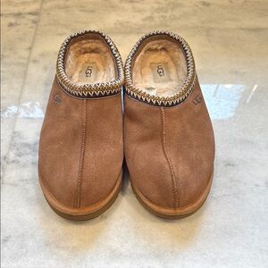 UGG Brown Loafers Slip-On Comfort